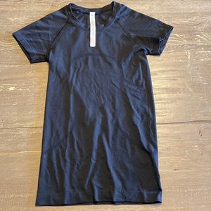 Lululemon swiftly tech